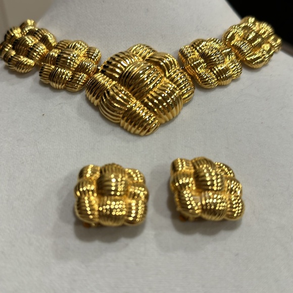 Vintage Fendi Necklace and earrings - Picture 12 of 16